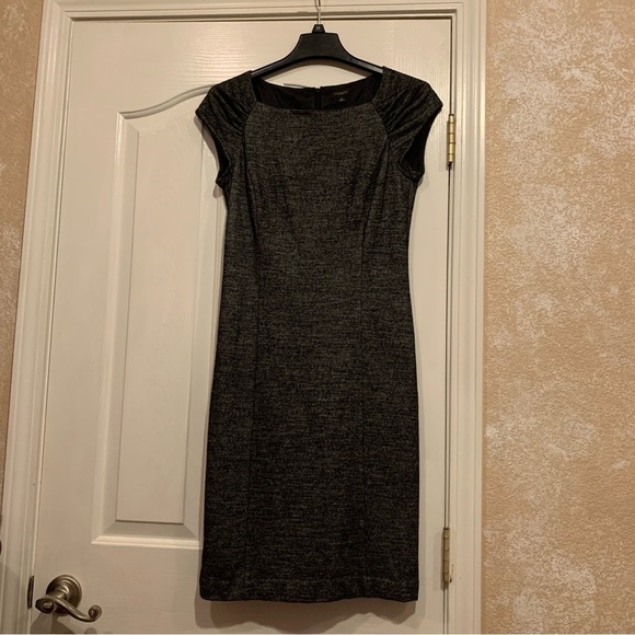 Women’s Ann Taylor Wool Blend Scoop Neck Midi Career Dress - Picture 1 of 5